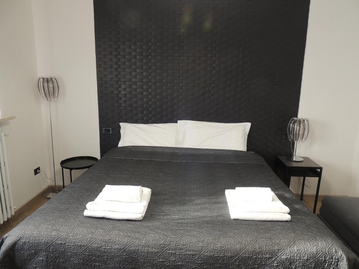 ヴェローナAppa49 Vicino Ospedale Borgo Roma, Fiera E Univrアパートメント エクステリア 写真